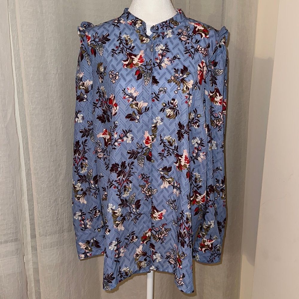 Ann Taylor XL Ceil Blue Floral Textured Long Ruffle Sleeve Button Front Blouse